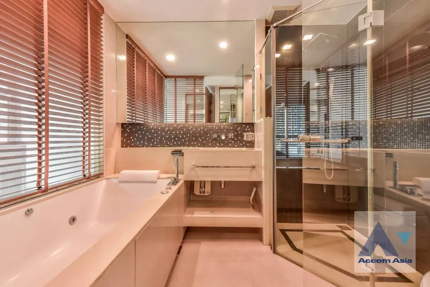 picture 🔼🔽 AccomA 📩  2 BR Condominium @The Address Sathorn (AA34782) - 9/10