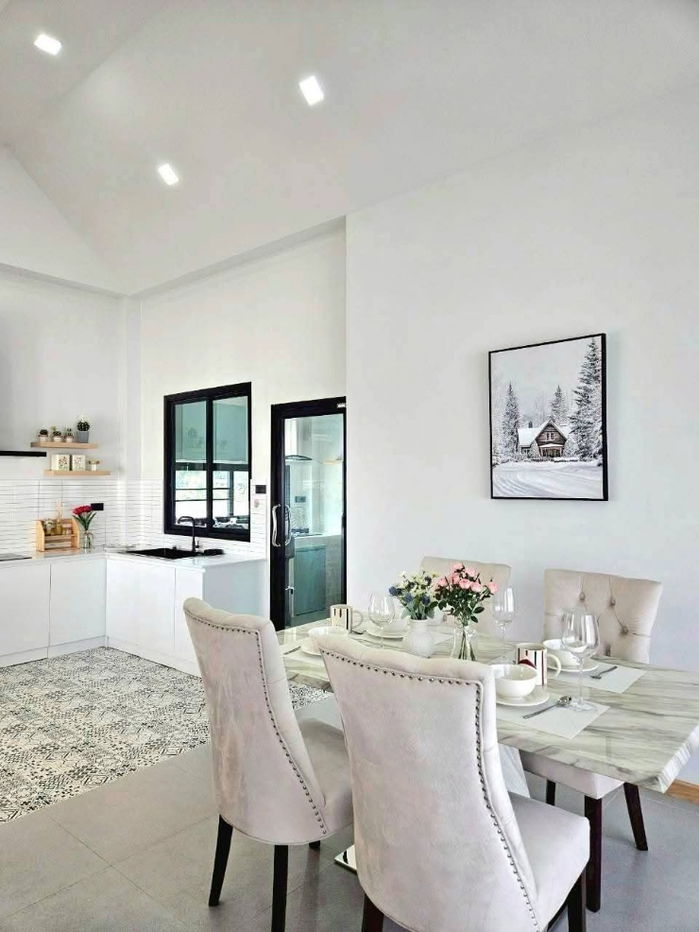 รูป ปล่อยเช่าพลูวิลล่าพร้อมเฟอร์ฯ พร้อมดาดฟ้าสำหรับปาร์ตี้ พลูวิลล่าขนาดใหญ่ ที่ดินกว้าง โซนหางดง ใกล้กาดฝรั่ง , โรงเรียนนานาชาติลานนา  - รูปที่ 9/30