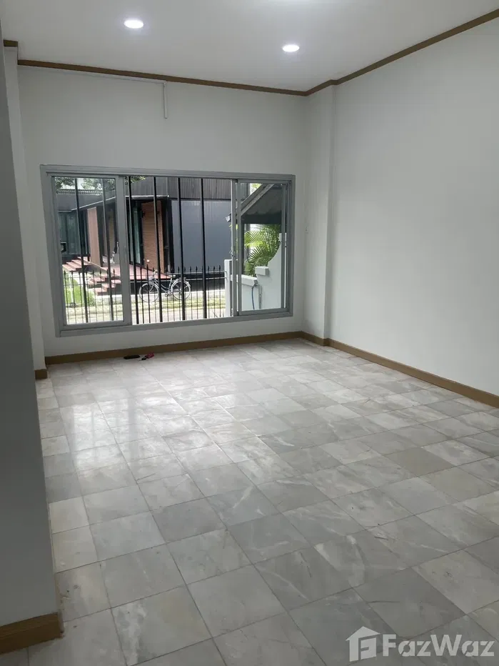 รูป ขายทาวน์เฮ้าส์ 2 ชั้น หลังใหญ่ทำเลดี แฮปปี้แลนด์ 5880751 - รูปที่ 6/12