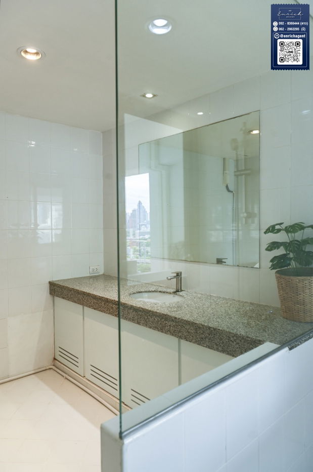 รูป 💙ให้เช่า Crystal Garden Condominium ห้องใหญ่ ทำเลดีมาก BTS นานา💙 โทร.092-8366444 ดาว // Line id : @enrichagent - รูปที่ 13/13