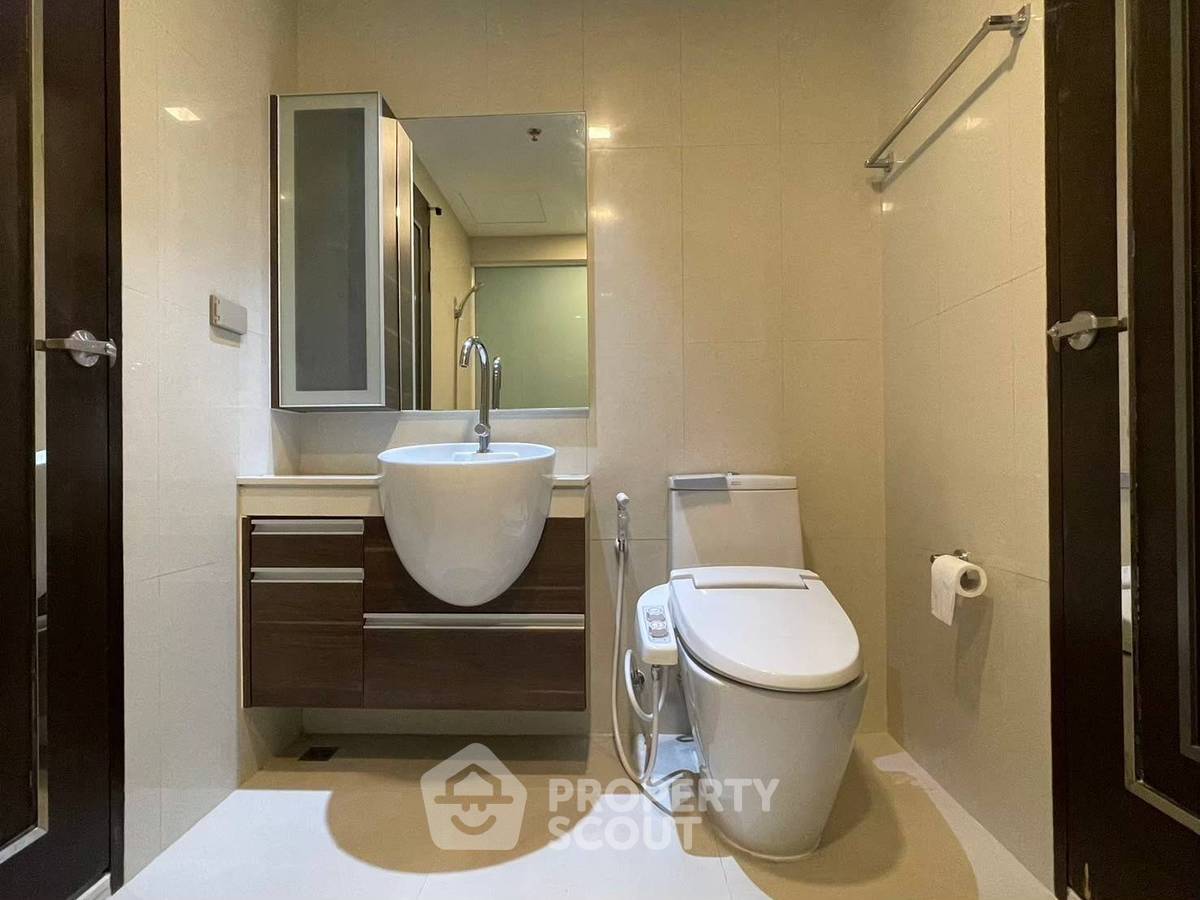 รูป คอนโด 2-ห้องนอน ที่ สกาย วอล์ค เรสซิเดนซ์ ใกล้ BTS พระโขนง (ID 886846) - รูปที่ 4/12