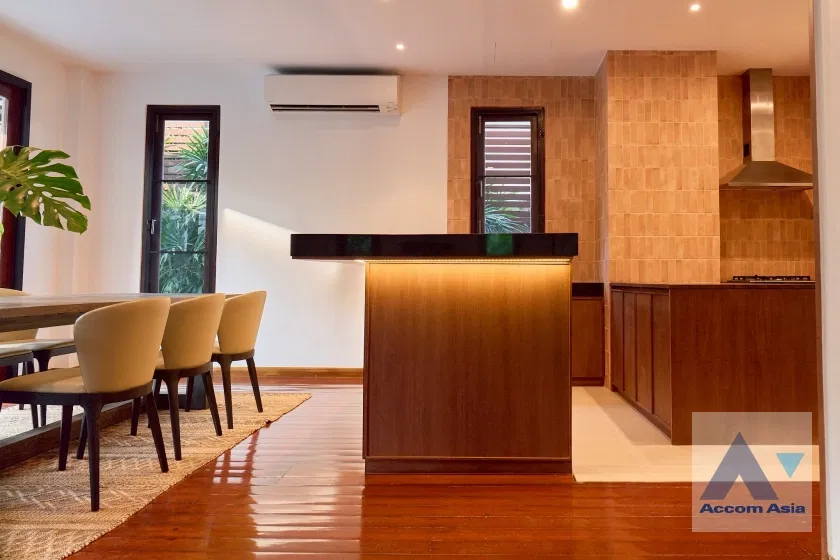 รูป 🔼🔽 AccomA 📩 Private Swimming Pool,Fully Furnished 4 BR House in Khlong Tan Nuea (96338) - รูปที่ 7/20