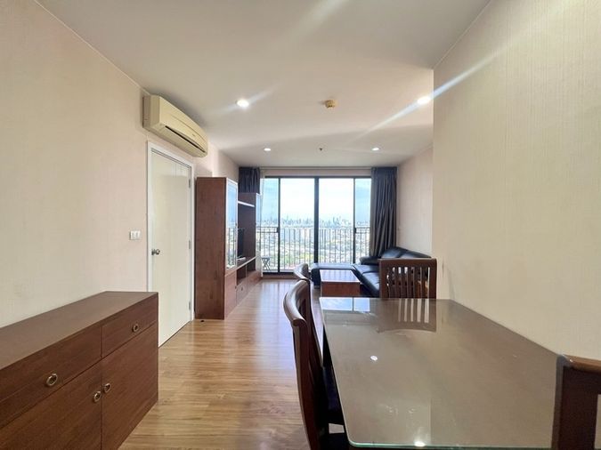 💥💥ปล่อยเช่า!! The Tree Interchange ชั้น 38 ขนาด 58 ตร.ม. ตึก A แต่งครบ Fully Furnished!! LINE: @atfirm💥💥