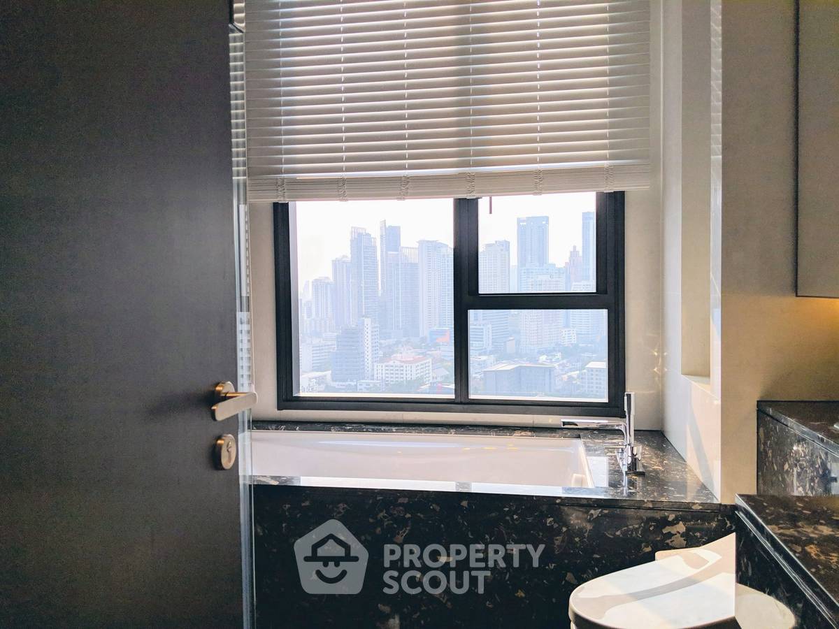 รูป คอนโด 2-ห้องนอน ที่ บีทนิค สุขุมวิท 32 ใกล้ BTS ทองหล่อ (ID 2437625) - รูปที่ 8/20