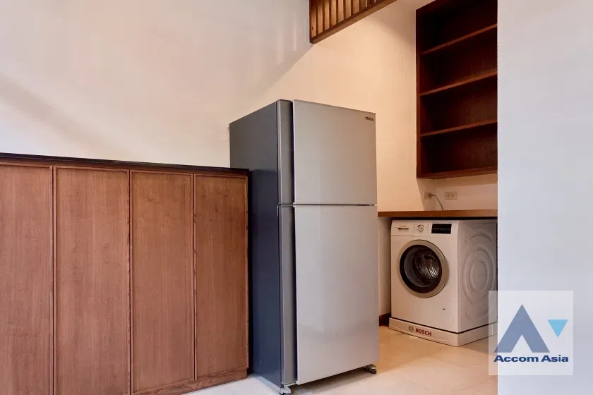 รูป 🔼🔽 AccomA 📩 Private Swimming Pool,Fully Furnished 4 BR House in Khlong Tan Nuea (96338) - รูปที่ 12/20