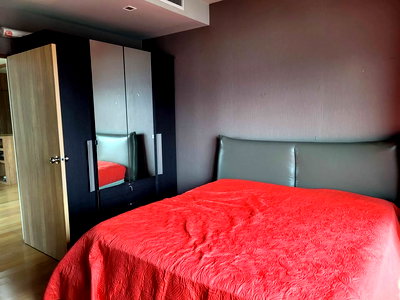 Condos for sale : Noble Revent【𝐒𝐄𝐋𝐋 & 𝐑𝐄𝐍𝐓】🔥Luxurious and cool with dark tones, adding a Modern Classic character🔥 Contact Line ID: @hacondo