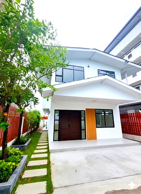 เช่าบ้านเดี่ยว เขตบางนา : 7-11 50ม. ใกล้ BTSอุดมสุข499ม. True Digital Park 600 ม. ให้เช่าบ้านเดี่ยว 2 ชั้น ทำเลสุขุมวิท 64–68 52ตร.วา 210 ตร.ม.