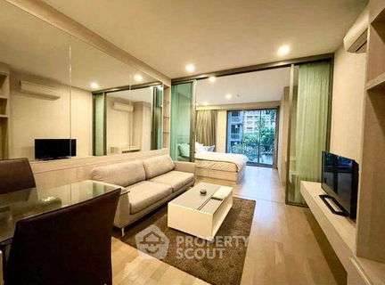 1-BR Condo at Trapezo Sukhumvit 16 near MRT Queen Sirikit National Convention Centre (ID 2083642)