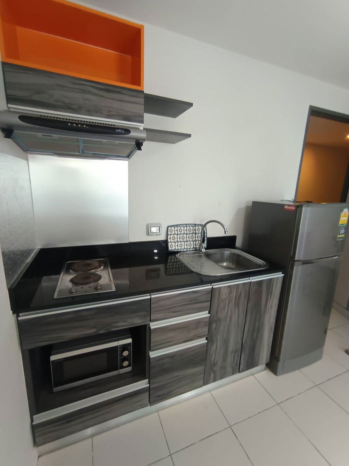 picture For rent Beautiful room, good location, near the BTS 400 meter near an international school, 5 minutes walk to BTS Bearing, lots of food, quiet,safety - 8/13