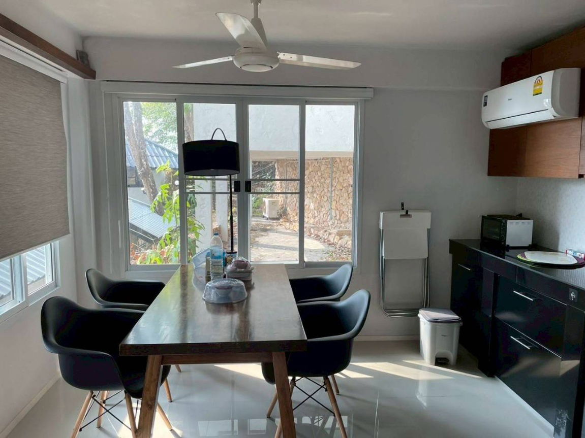 รูป ขายบ้านรีสอร์ทพร้อมอยู่ ในโครงการหินสวย น้ำใส รีสอร์ท จังหวัดระยอง ราคา 3.35 ล้านบาท ทำเลดี วิวทะเล - รูปที่ 3/15