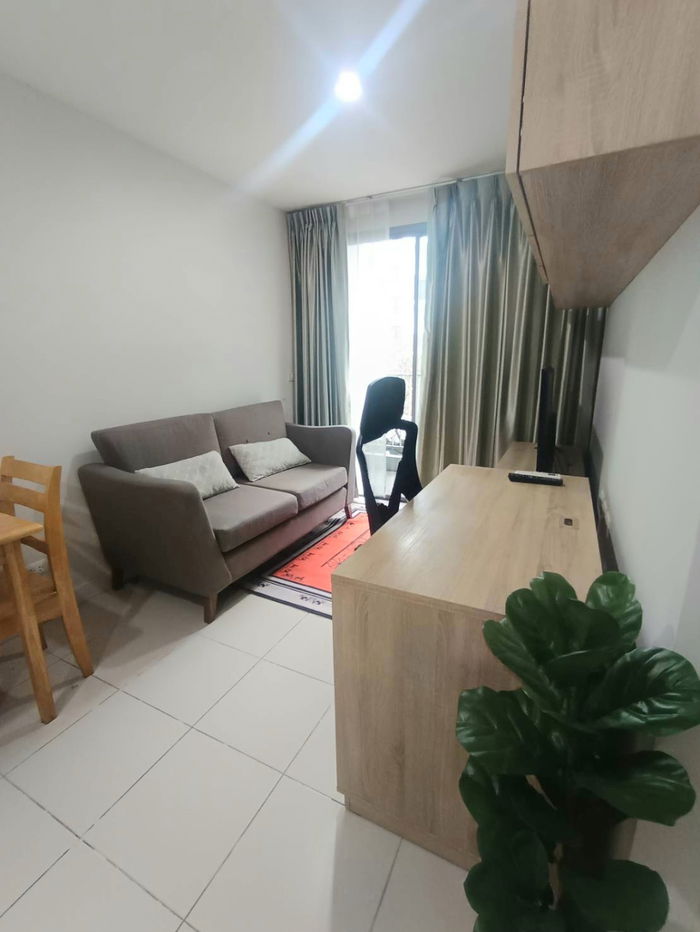 picture For rent Beautiful room, good location, near the BTS 400 meter near an international school, 5 minutes walk to BTS Bearing, lots of food, quiet,safety - 5/13