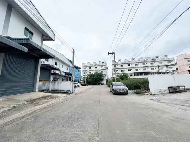 รูป AR023 ให้เช่าโรงงาน-โกดัง พร้อมสำนักงาน 2 ชั้น ขนาดพื้นที่ใช้สอย 400 ตารางเมตร ใกล้บางบอน 5 แครายกระทุ่มแบน สมุทรสาคร - รูปที่ 2/6