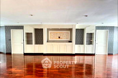 Condos for rent : 3-BR Condo at President Park Condominium near MRT Queen Sirikit National Convention Centre (ID 2357136)