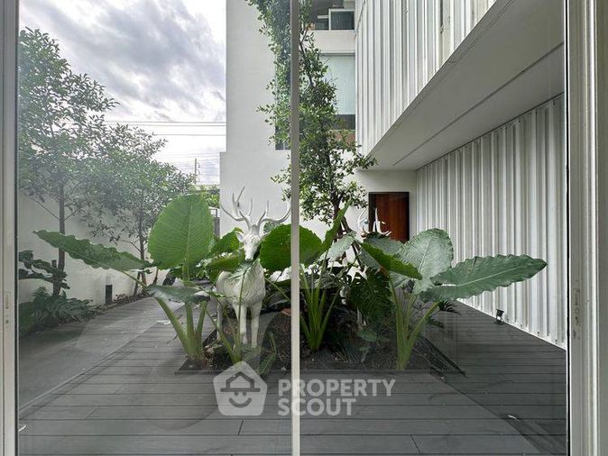 ขายบ้านเดี่ยว 3 ห้องนอน 703 ตร.ม. 66 ตร.ว. เขตวังทองหลาง
