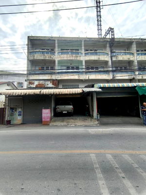 อาคารพาณิชย์ นครปฐม : 🏢 ขายอาคารพาณิชย์ 3.5 ชั้น – ทำเลค้าขายดีที่สุดในนครปฐม! 📍 ถนนสวนตะไคร้ ใกล้องค์พระปฐมเจดีย์ เพียง 5 นาที