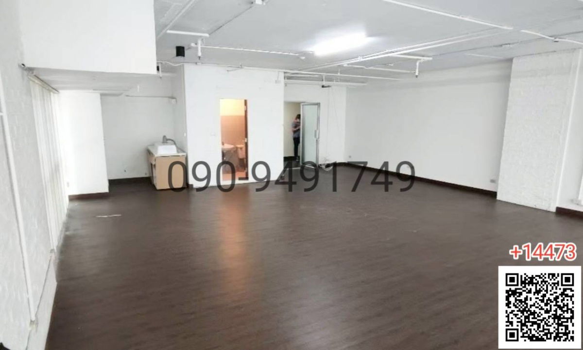 รูป เช่า ออฟฟิศ อาคารสุขุมวิทสวีท ชอยสุขุมวิท 13 ใกล้สถานีรถไฟฟ้า BTS นานา - รูปที่ 2/6