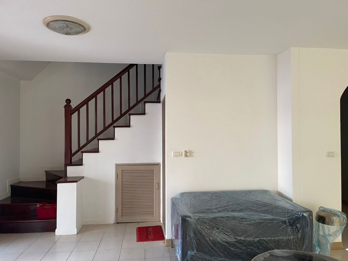 picture 2-Storey Townhouse for Rent in Pruksa Ville 2, Don Mueang – Ready to Move In - 10/15