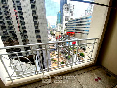 ขายคอนโด : คอนโด 2-ห้องนอน ที่ อโศก เพลส ใกล้ MRT สุขุมวิท (ID 2304521)