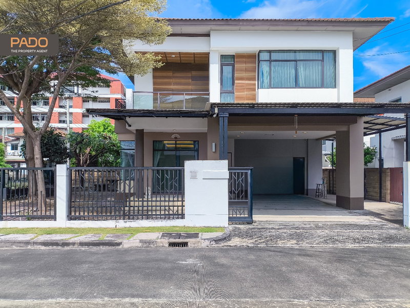 Houses for sale : ( SANSIRI ) HOUSE for SALE Saransiri Phaholyothin - Saimai 65.7 sq.w. 3 Bed 3 Bath - Corner house