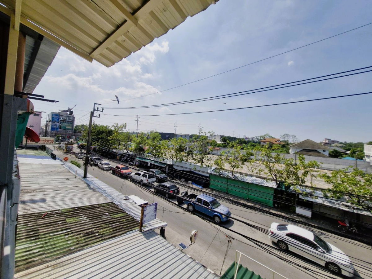 รูป ให้เช่า อาคารพาณิชย์ หน้าหมู่บ้านมโนรมย์ 4 ทำเลดี ติดตลาด ราคาถูก ถนนเลียบคลองสอง - รูปที่ 25/30