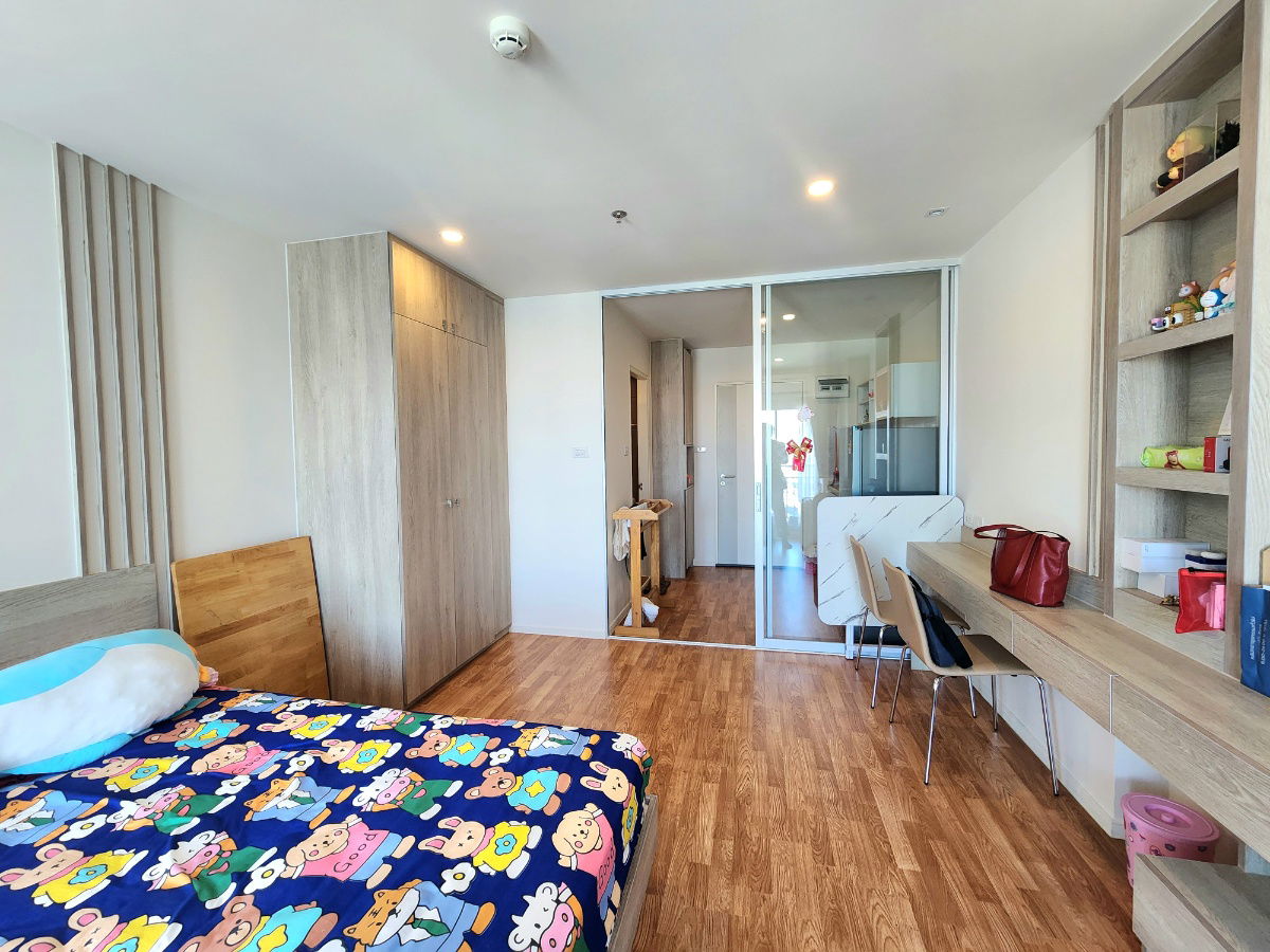 รูป **ห้องนี้ว่างครับผม สภาพใหม่มาก**ให้เช่า ลุมพินี พาร์ค บรม-สิรินธร ห้องสวย วิวดีมากๆ ครัวปิดแยกเป็นสัดส่วน พร้อมอยู่แล้ว มีรถรับส่งMRT สิรินธร - รูปที่ 15/58