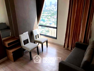 Condos for sale Din Daeng Road : 3-BR Condo at The Capital Ratchaprarop - Vibhavadi near BTS Sanam Pao (ID 2440884)