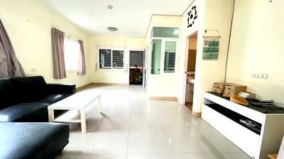 Townhouses for sale Thai Polymer Textile  : Townhome for Sale – Gusto Bangna–Suvarnabhumi 4 Bedrooms, 3 Bathrooms, Corner Unit, Garden-front Zone, Private, Lowest Price in the Project