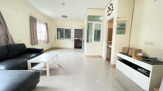 ขายทาวน์โฮมกัสโต้ บางนา–สุวรรณภูมิ    4ห้องนอน 3ห้องน้ำ บ้านหลังมุม โซนหน้าสวน เป็นส่วนตัว ขายถูกสุดในโครงการ