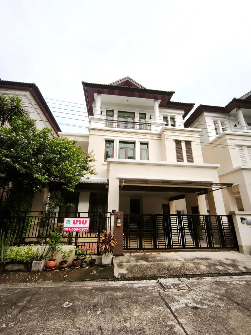 ขายบ้านเดี่ยว : 🔥 อารียา คาซ่า อ่อนนุช 23/2 บ้านเดี่ยว 3 ชั้น Double Volume หันหน้าทิศใต้ 4 นอน 5 น้ำ