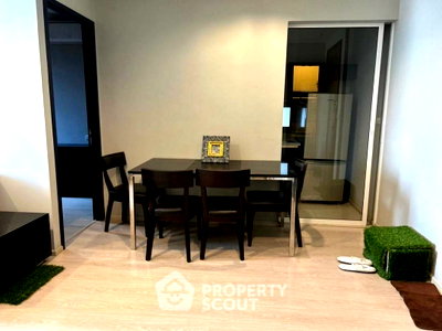 Condos for rent Soi Sukhumvit 71 : 2-BR Condo at Rhythm Sukhumvit 44/1 near BTS Phra Khanong (ID 2359630)