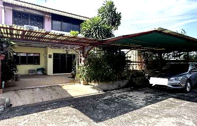 บ้านแฝด นนทบุรี : ขาย บ้านแฝด อุดมทรัพย์ 160 ตรม หลังมุม 41.4 ตรว น่าอยู่