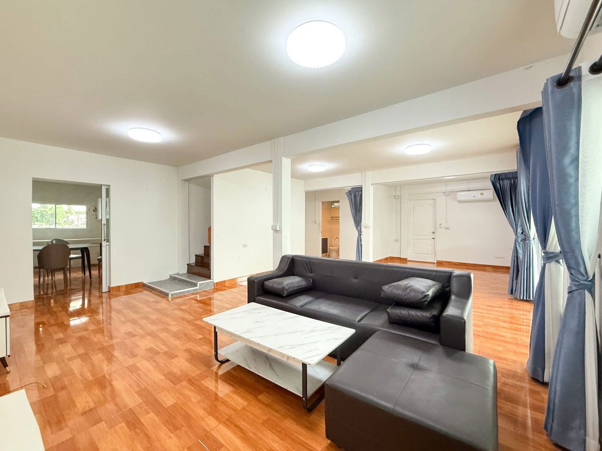 รูป ให้เช่าบ้านเดี่ยว หลังใหญ่ 4 ห้องนอน พื้นที่เยอะ สหกรณ์ เสรีไทย 57 พร้อมอยู่ 📞097-2161939 - รูปที่ 23/28