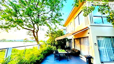 เช่าบ้านเดี่ยว บางปะกง ฉะเชิงเทรา : บางนา-ตราดกม.42 4 นอน รร.จันทร์เจริญ 800 ม. บางปะกง ฉะเชิงเทรา ให้เช่าบ้านเดี่ยว 2 ชั้น หลังมุม 200 ตร.ม.50 ตร.วา.สไตล์โมเดิร์น