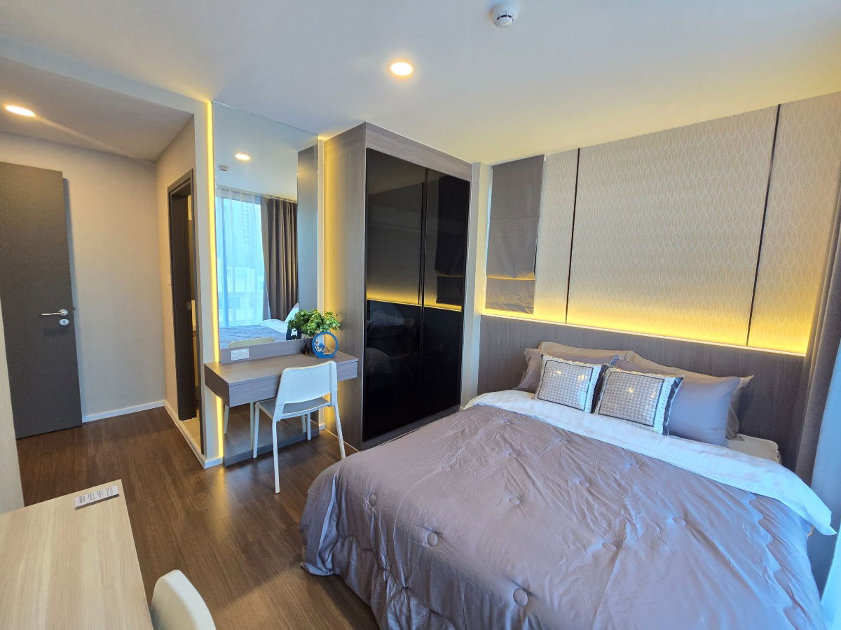 รูป เช่า 2 ห้องนอน คอนโดดิ ออริจิ้น รัชดา – ลาดพร้าว วิวสระว่ายน้ำ ตกแต่งครบ เพียง 1 นาทีถึง MRT สถานีลาดพร้าว (สายสีเหลือง) - รูปที่ 4/33