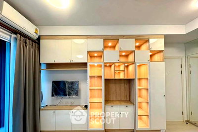 Condos for sale : 1-BR Condo at Chapter One Eco (Ratchada-HuaiKhwang) near MRT Huai Khwang (ID 2428857)