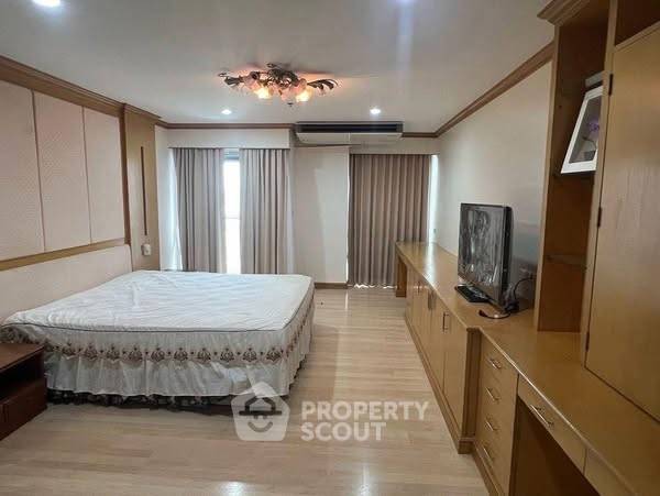 picture 3-BR Condo at Silom Suite Condominium near BTS Saint Louis (ID 2353567) - 4/10