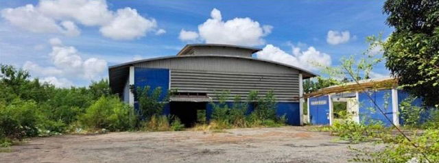 picture Phyathai Bowin Hospital 4km. Land for sale 4factorys complete with Factory Registration Certificates - 1/8