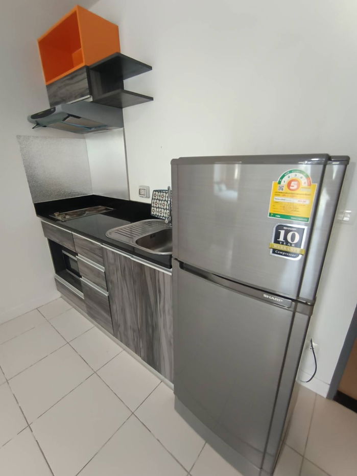 picture For rent Beautiful room, good location, near the BTS 400 meter near an international school, 5 minutes walk to BTS Bearing, lots of food, quiet,safety - 9/13