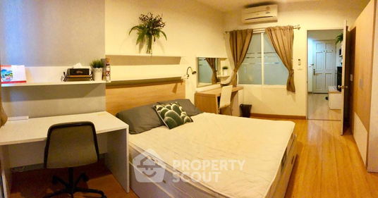 คอนโด 1-ห้องนอน ที่ ไลฟ์ แอท รัชดา - สุทธิสาร ใกล้ MRT สุทธิสาร (ID 2441598)