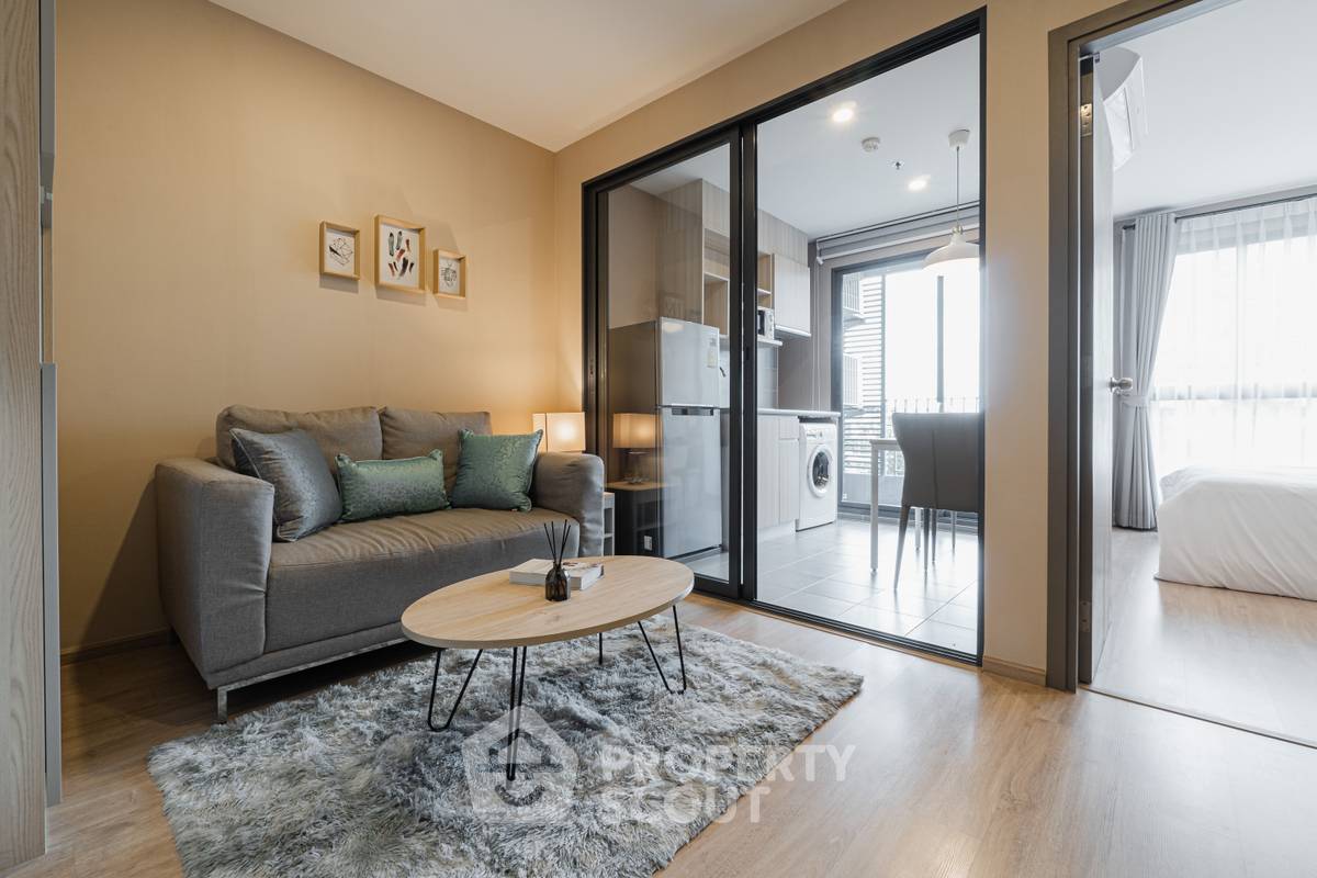 picture 1-BR Condo at Ideo O2 near BTS Bang Na (ID 2446685) - 4/38