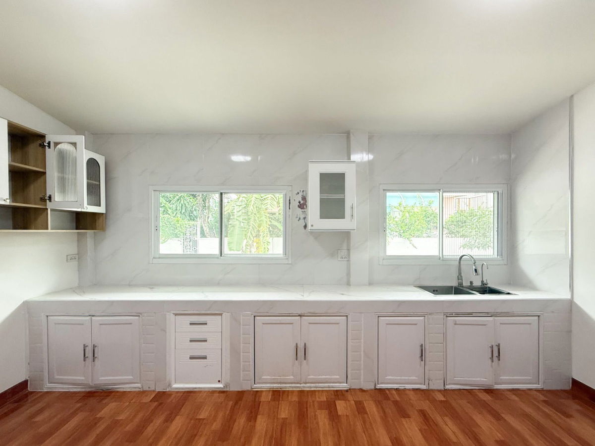 รูป ให้เช่าบ้านเดี่ยว หลังใหญ่ 4 ห้องนอน พื้นที่เยอะ สหกรณ์ เสรีไทย 57 พร้อมอยู่ 📞097-2161939 - รูปที่ 20/28