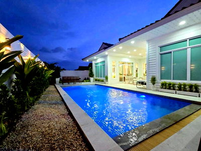 บ้านเดี่ยว บางละมุง ชลบุรี : ขายบ้านพูลวิลล่า ตกแต่งบิวท์อินภายในคุณภาพ 4นอน 3น้ำ พร้อมเข้าอยู่