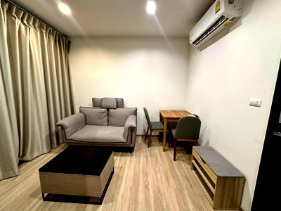 Condos for rent : *** Condo for Rent : The Base Garden-Rama9 Nice decorated High floor Fully furnished ***