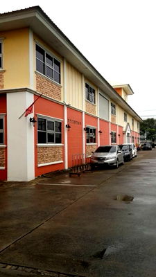 โรงงานให้เช่า : ให้ เช่าโกดัง – พื้นที่สีม่วง เพชรเกษม 126 (พุทธมณฑลสาย 5) เนื้อที่ใช้สอย 800 ตร.ม. | 2 ชั้น | มีออฟฟิศในตัว | ห้องน้ำพนักงานครบ