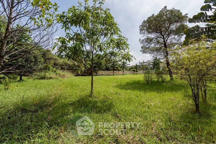 ขายที่ดิน 642 ตร.ว. เขตจอมทอง