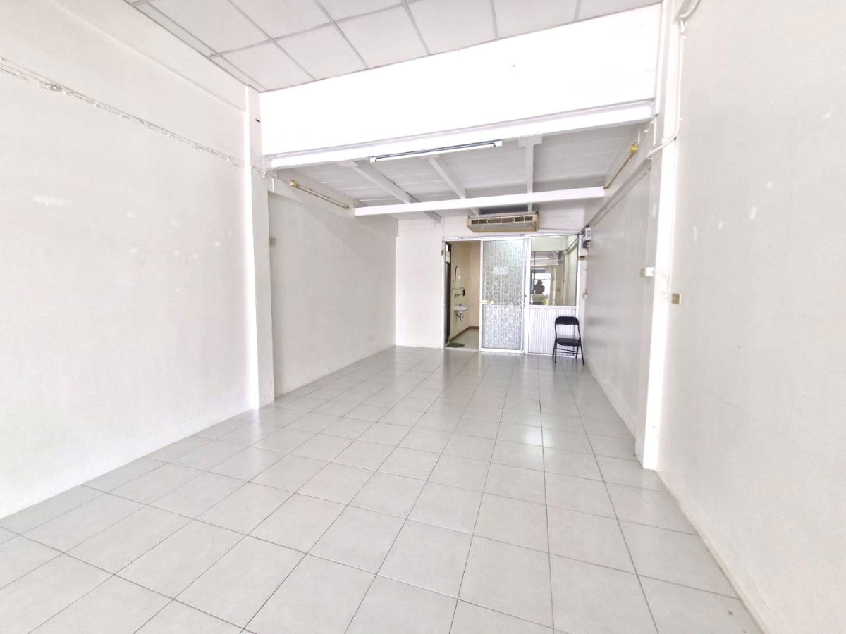 รูป ให้เช่า อาคารพาณิชย์ หน้าหมู่บ้านมโนรมย์ 4 ทำเลดี ติดตลาด ราคาถูก ถนนเลียบคลองสอง - รูปที่ 5/30