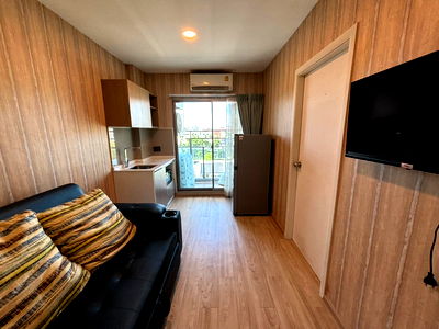 ขายคอนโด : ขายพร้อมผู้เช่าฟีล คอนโด ลาดพร้าว 33 (Feel Condo Ladprao 33) ใกล้รถไฟฟ้าสายสีน้ำเงินสถานีลาดพร้าว ตกแต่งสวย เฟอร์นิเจอร์และเครื่องใช้ไฟฟ้าครบ