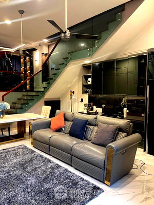 เช่าทาวน์โฮม วิทยาลัยเสนาธิการทหาร : ทาวน์เฮาท์ 3-ห้องนอน ที่ ดิ เอท จตุจักร-รัชดา ใกล้ BTS ห้าแยกลาดพร้าว (ID 2445040)