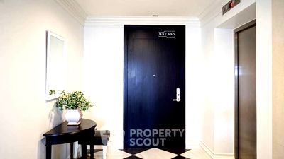 Condos for sale Khlong Toei : 3-BR Condo at The Emporio Place near BTS Phrom Phong (ID 2277879)