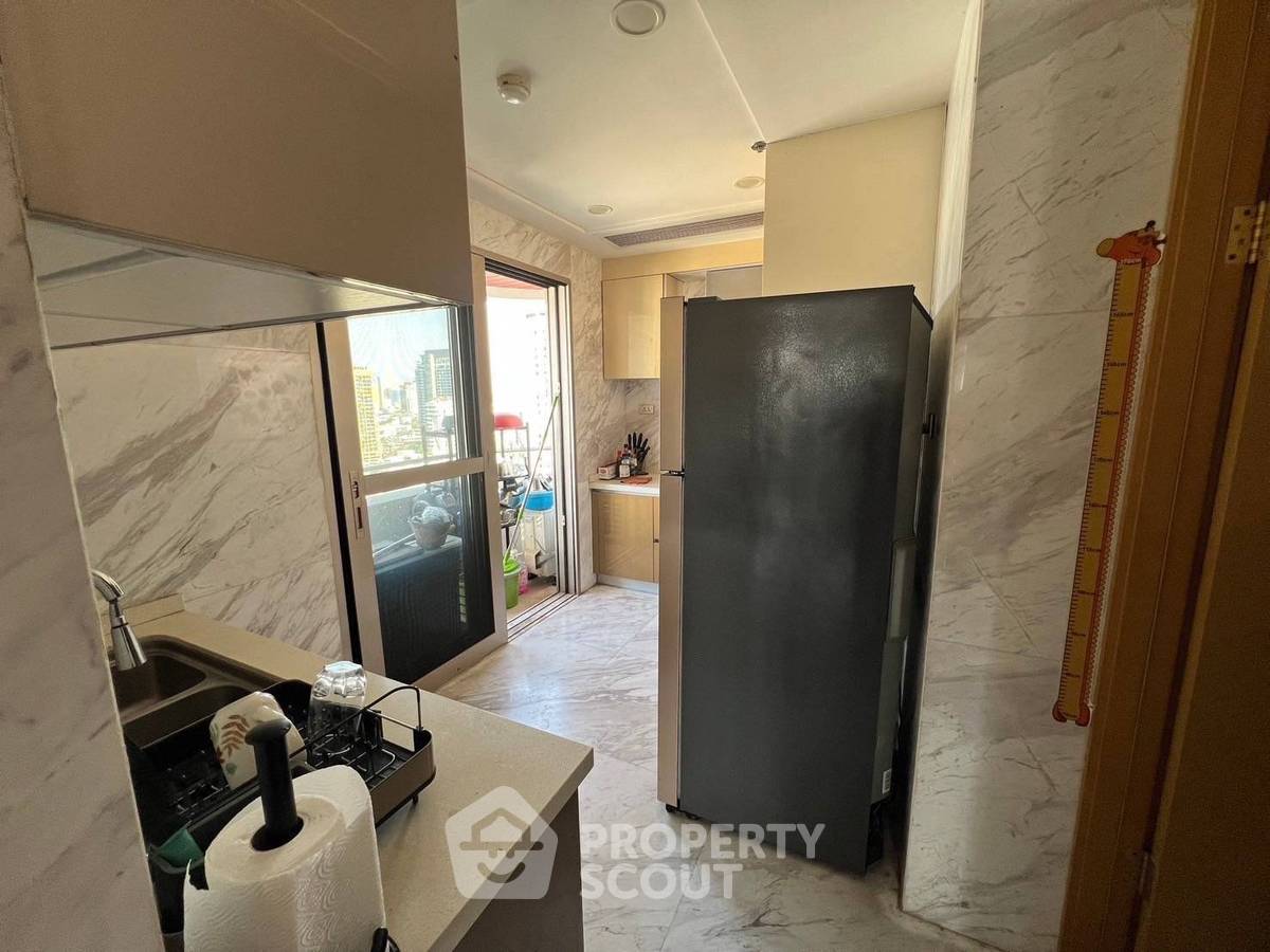 รูป คอนโด 3-ห้องนอน ที่ เลอ รัฟฟิเน่ สุขุมวิท 24 คอนโดมิเนียม ใกล้ BTS พร้อมพงษ์ (ID 2444859) - รูปที่ 8/15